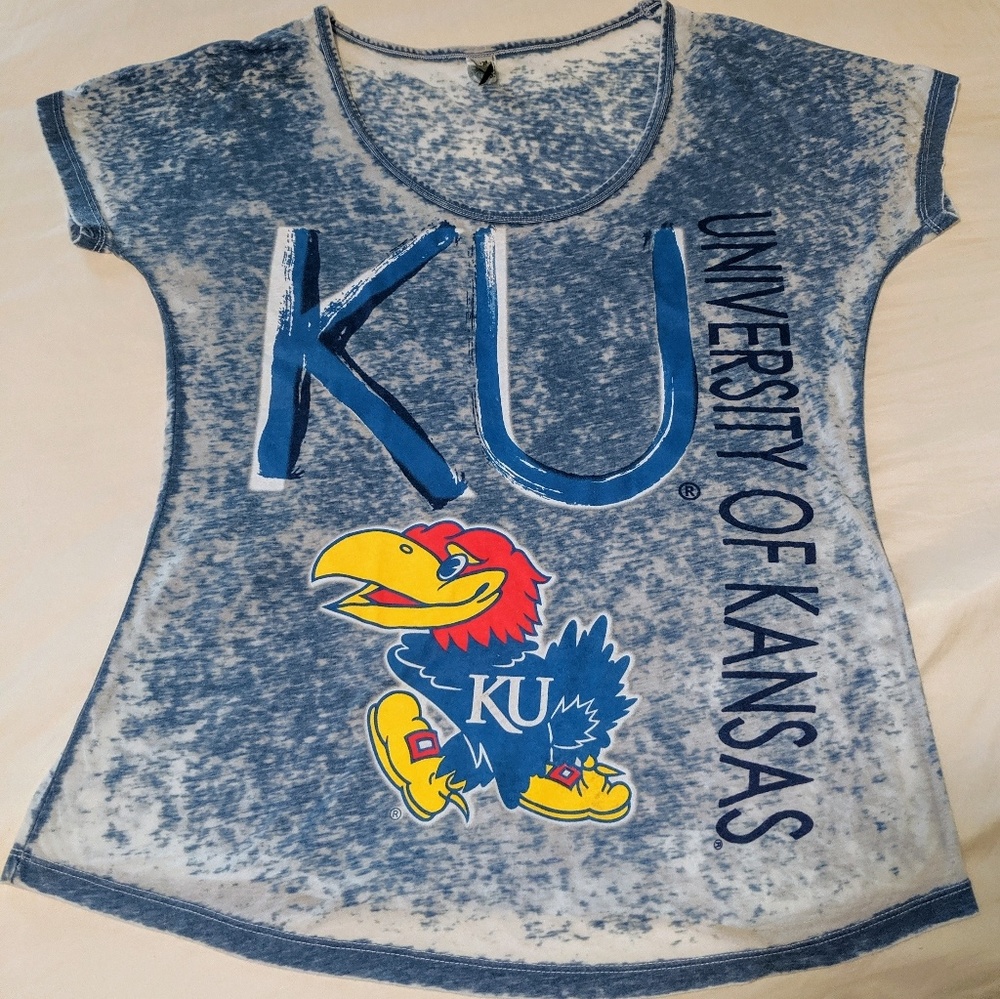 Techstyles KU T-shirt
